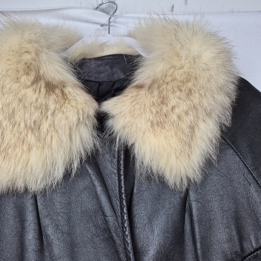 Vintage Black Leather Trench Coat Genuine Fur Collar Cuffs Size 14 Mid Length - Picture 10 of 16